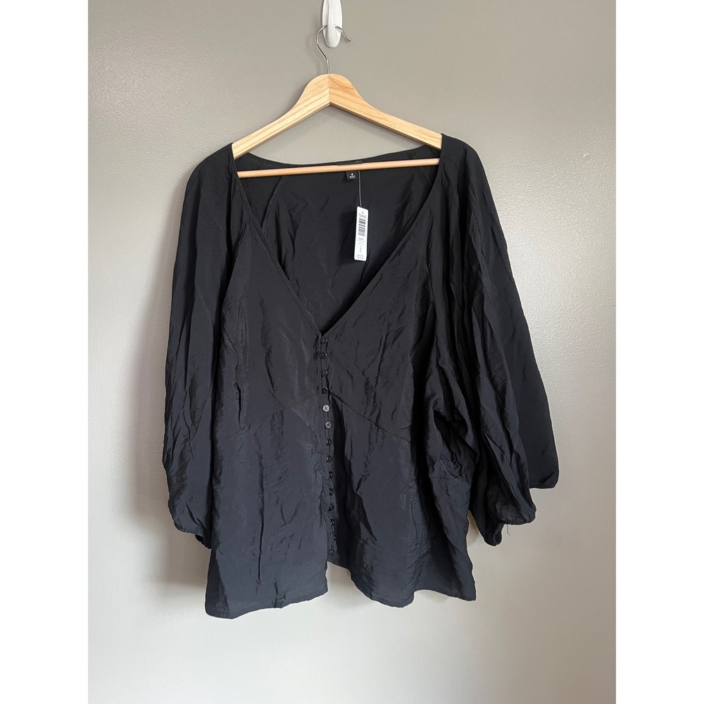 Torrid Womens 4X Black Rayon Button Front V Neck Balloon Sleeve Blouse whimsical